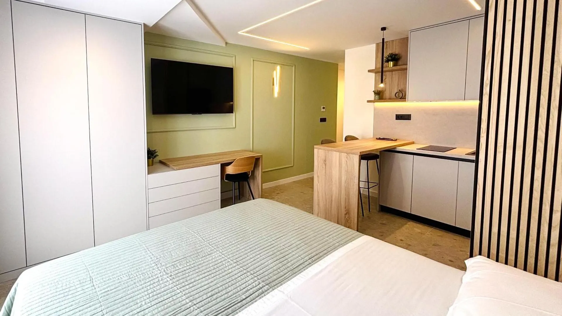 Marthinis Luxury Suites Split